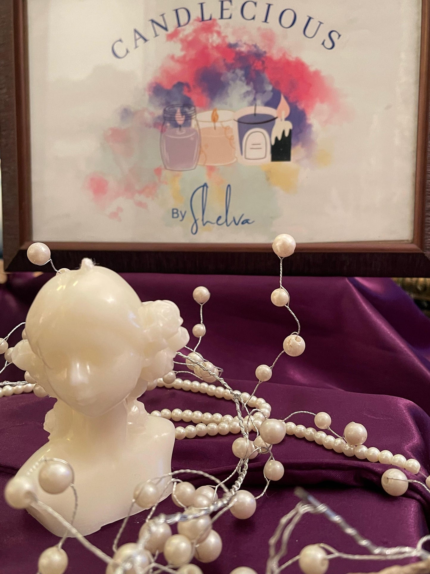 The Grace Muse Bust Candle – Sculpted Serenity Collection
